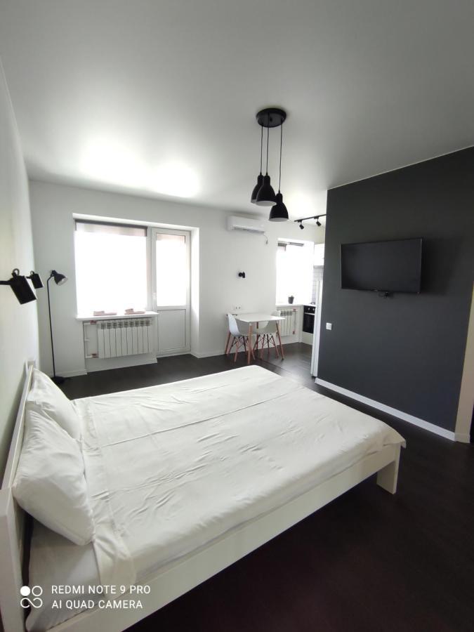 White Apartment Poltava Exterior photo
